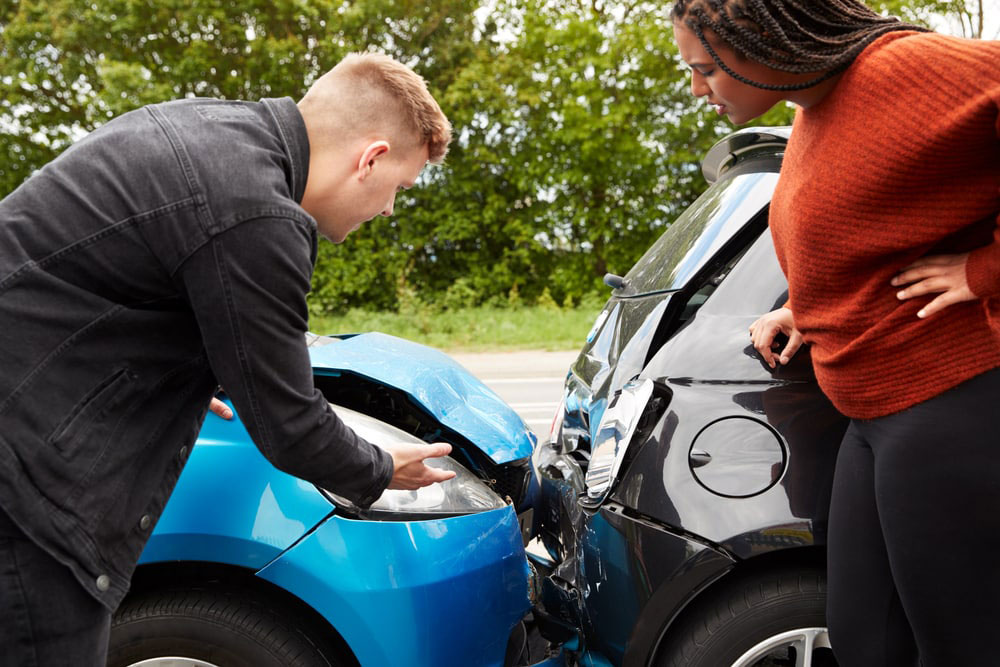 Car Accident Discussion between drivers